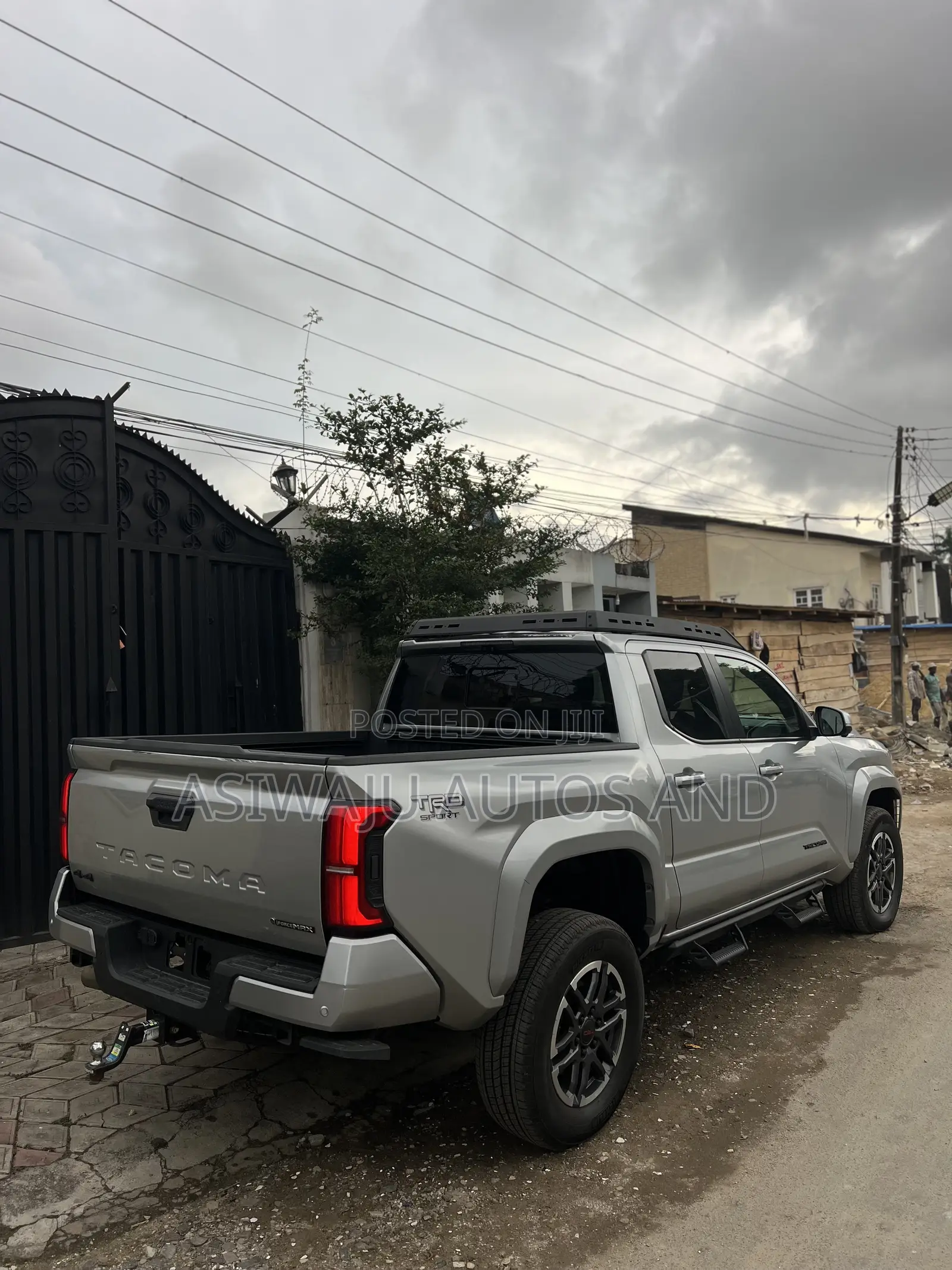 Toyota Tundra SR5 Double Cab 6.5' Bed 2024 Silver