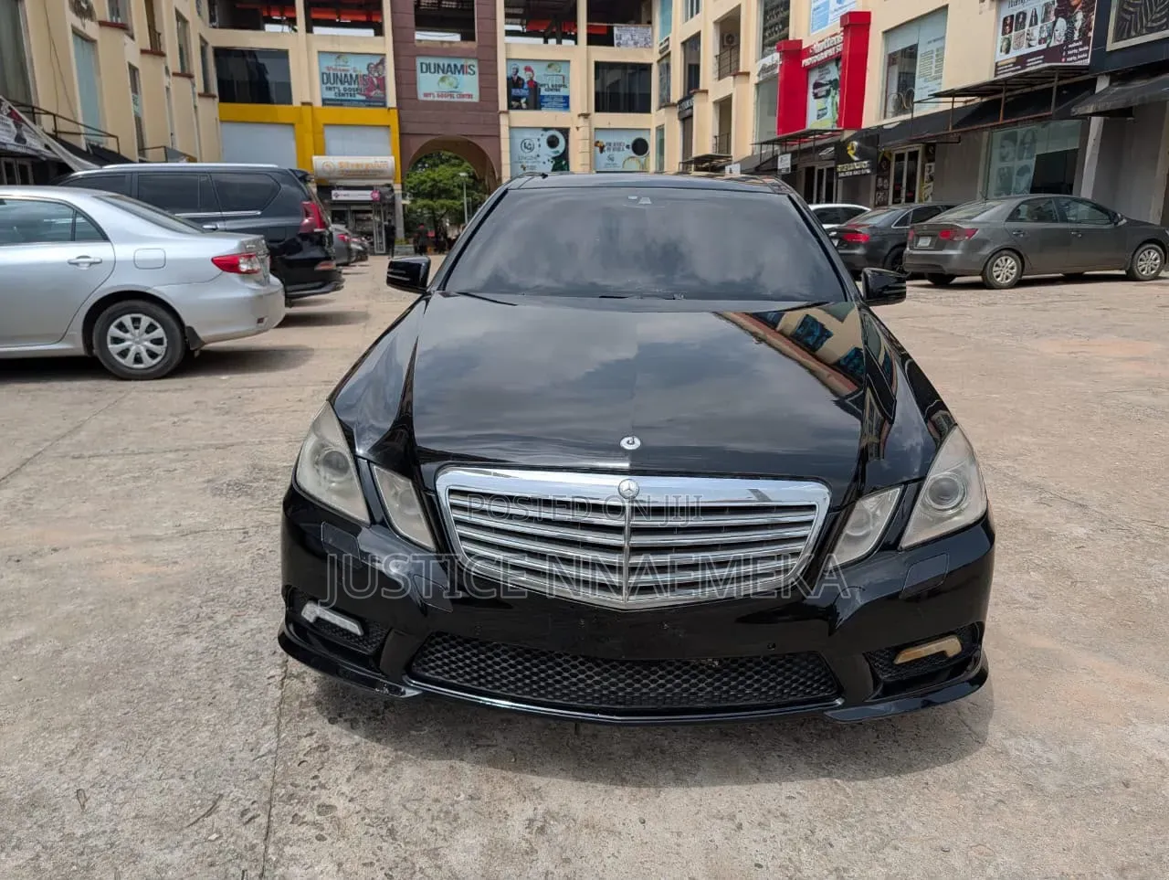 Mercedes-Benz E350 2011 Black