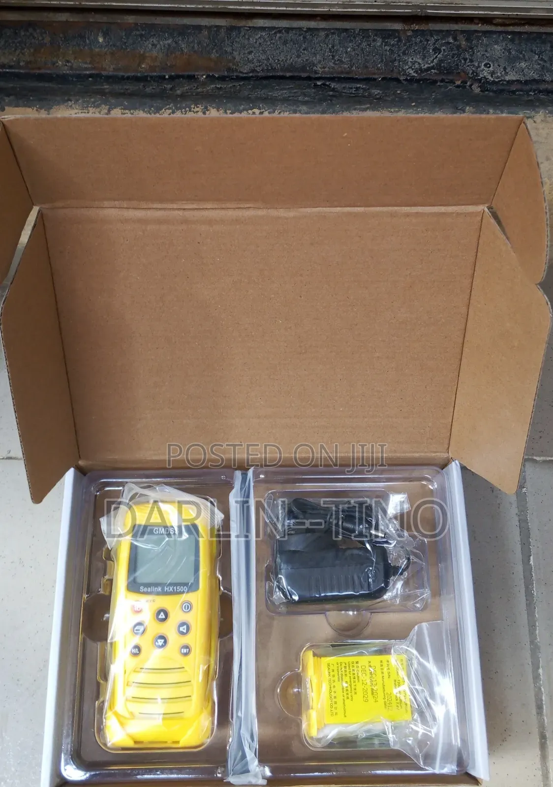 HX1500 GMDSS Portable Survival Craft Two-Way VHF Radiotelephone.