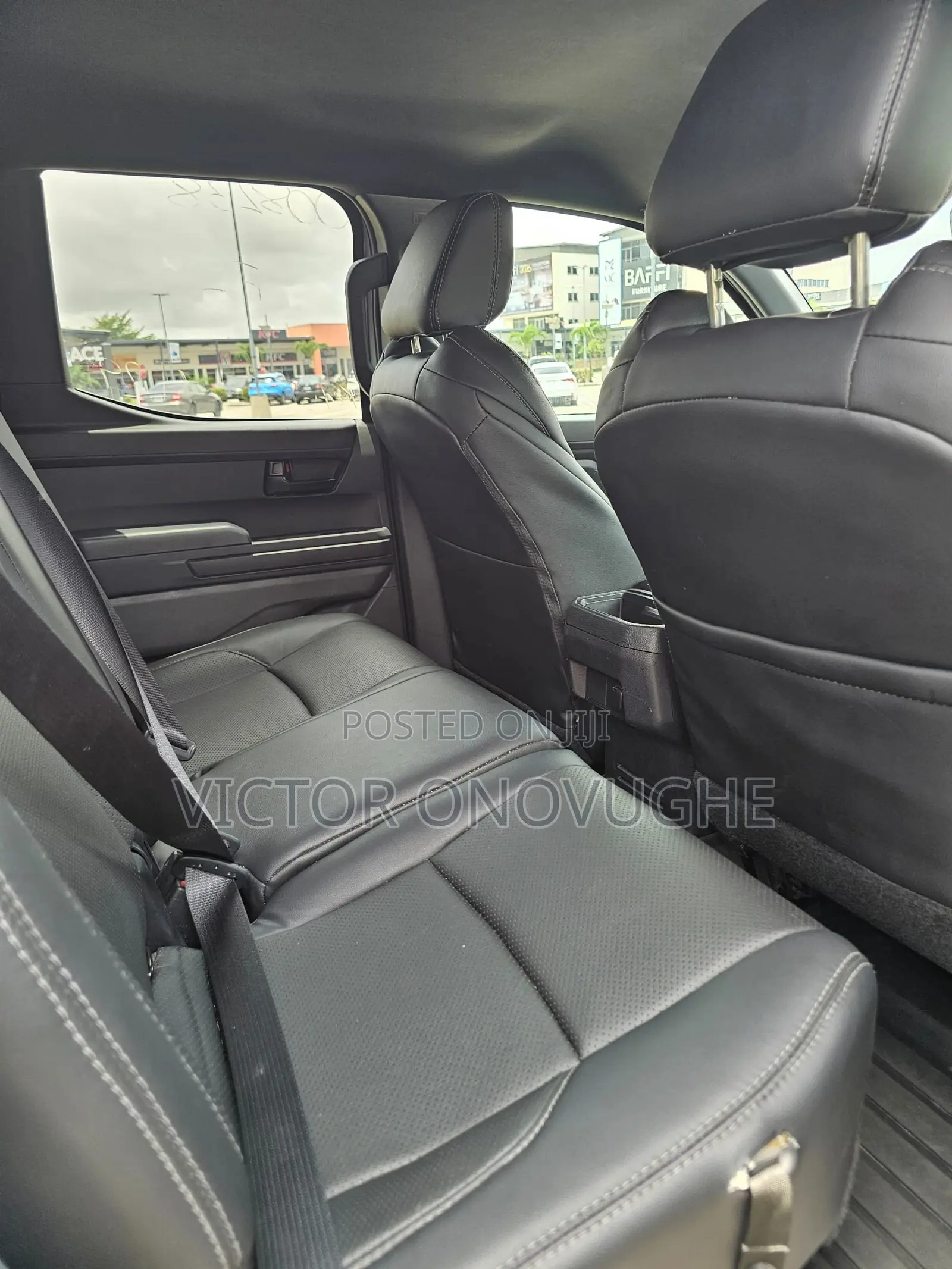 Toyota Tacoma SR5 Double Cab 6' Bed AT 2024 Gray