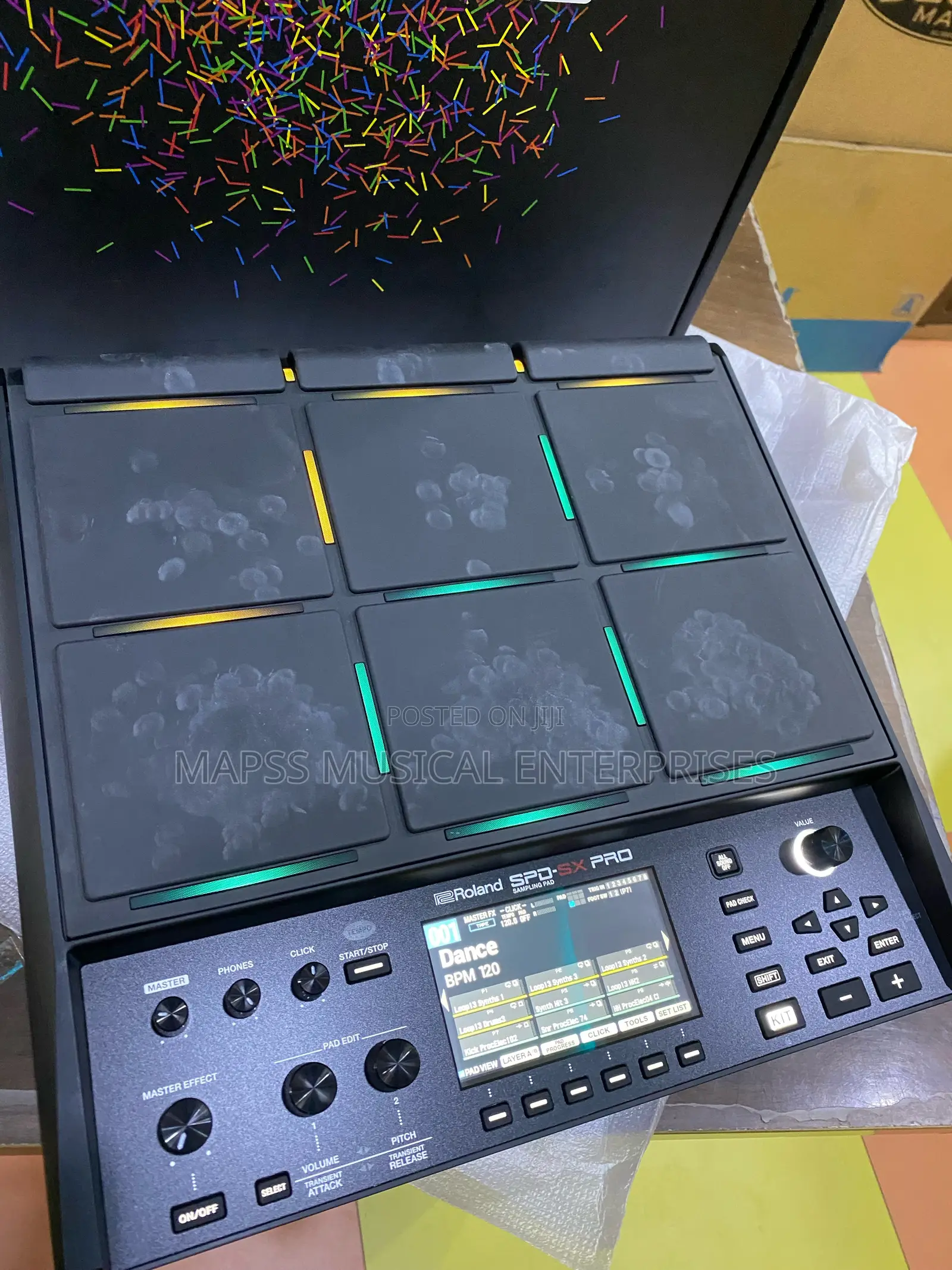 Roland SPD-SX PRO Sampling Pad.