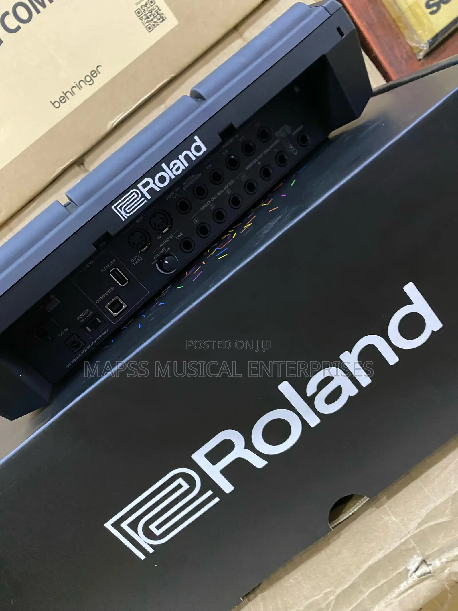 Roland SPD-SX PRO Sampling Pad.