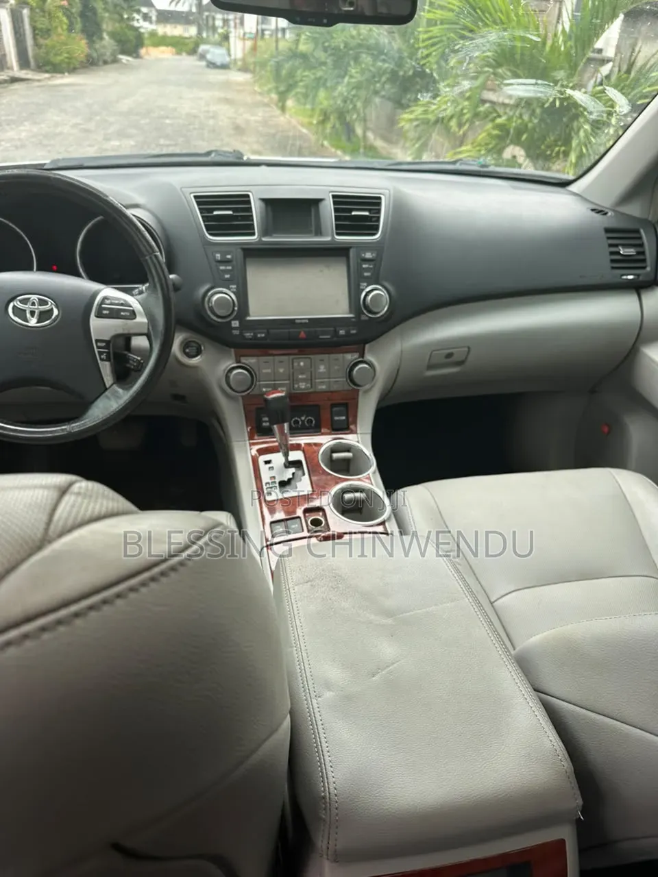 Toyota Highlander Limited 3.5l 4WD 2013 Silver