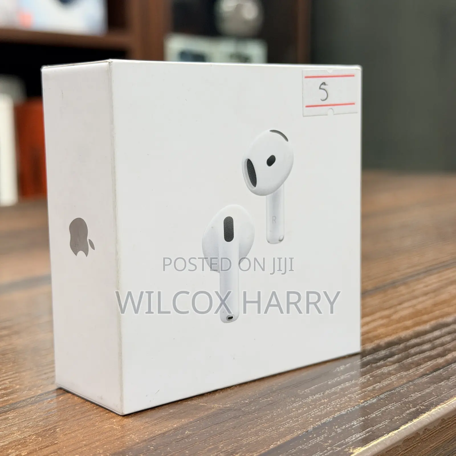 AirPods 5 With Wireless Charging Case