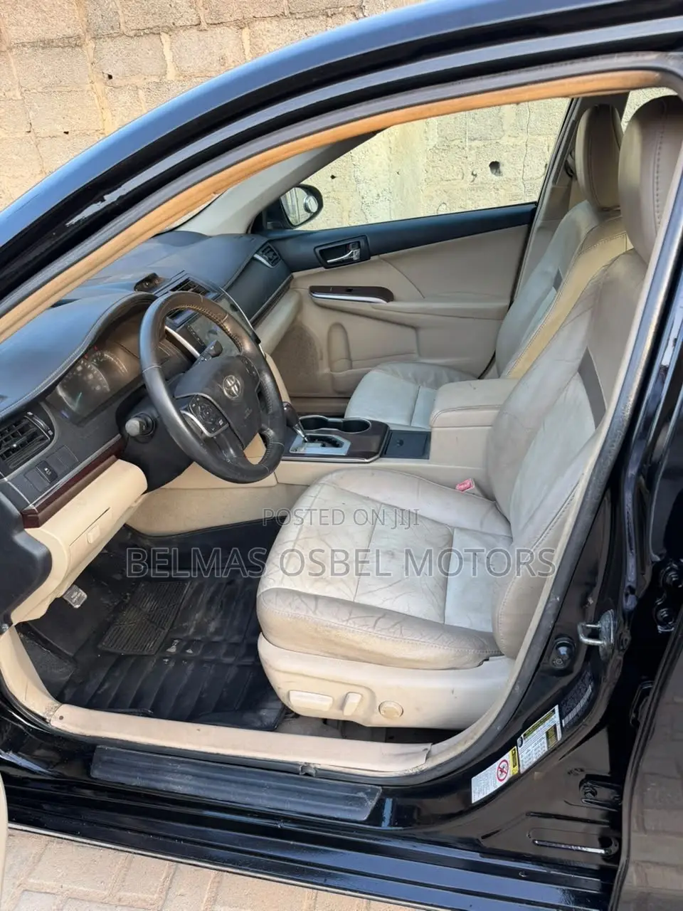 Toyota Camry XLE V6 4dr Sedan (3.5L 6cyl 6A) 2013 Black