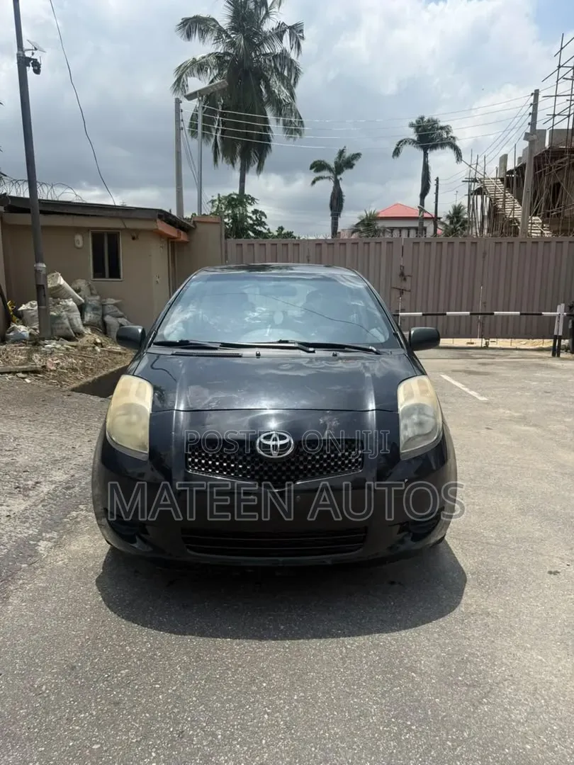 Toyota Yaris 2006 Black