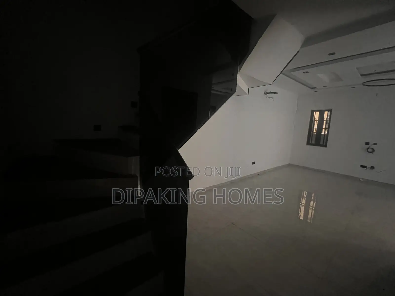 4bdrm Duplex in Ogba for sale