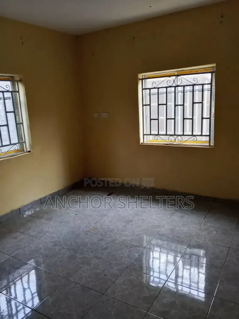 3bdrm Bungalow in Zone A Pegi Kuje for rent