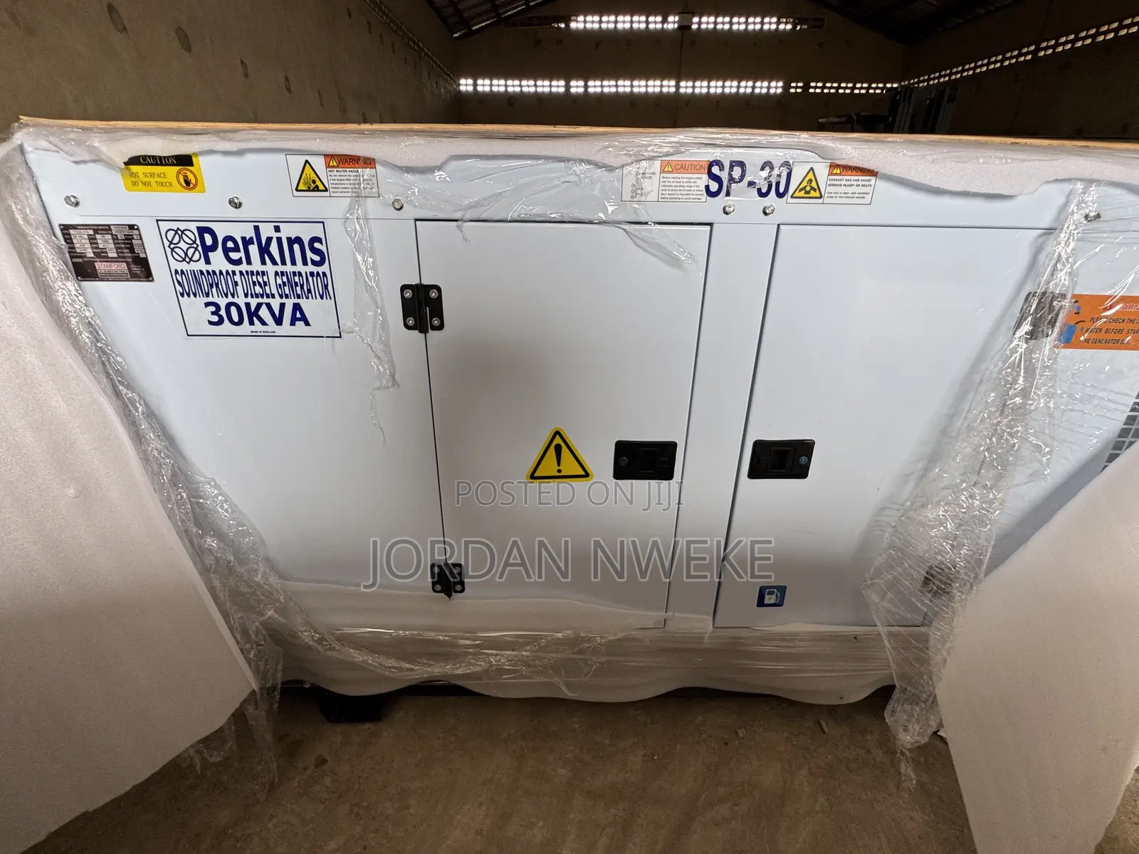 Quality SP (30kva) Perkins Soundproof Diesel Generator With Turbo