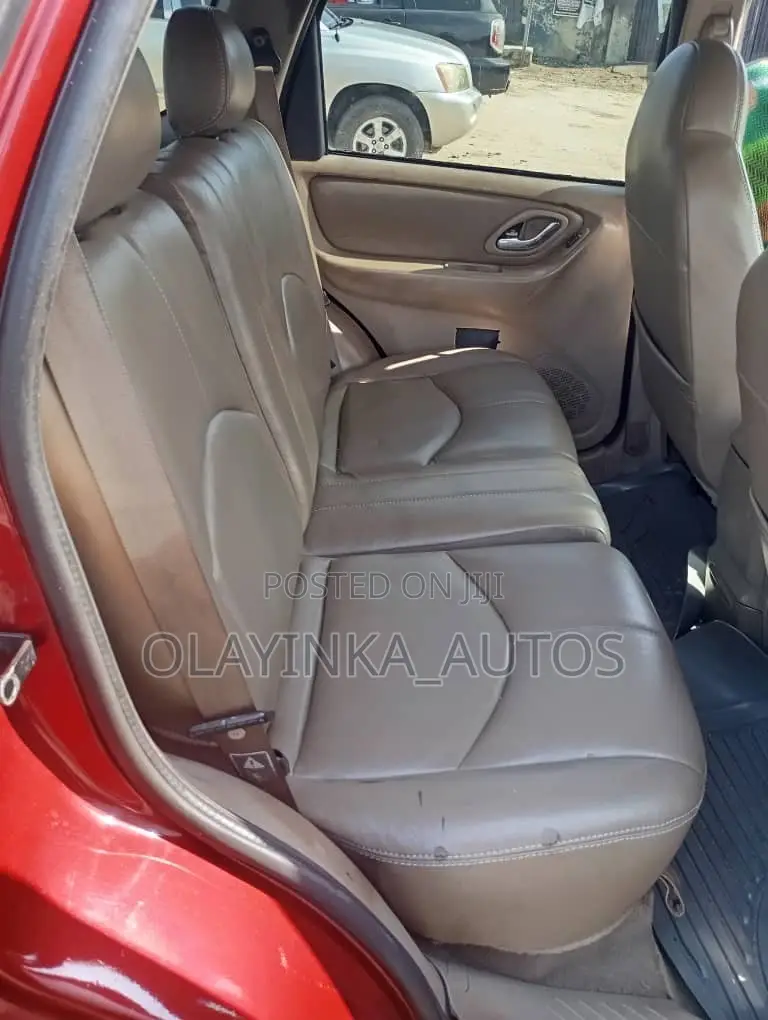 Mazda Tribute 3.0 ES V6 2004 Red