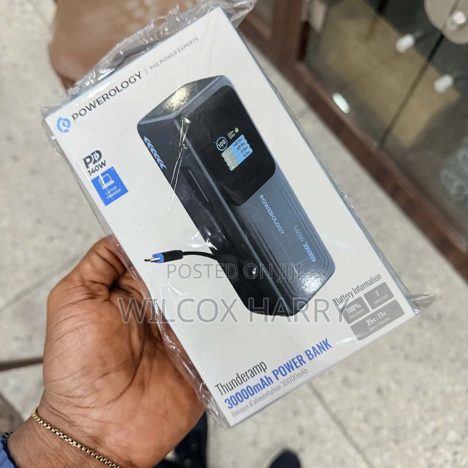POWEROLOGY Thunderamp 30000mAh Power Bank