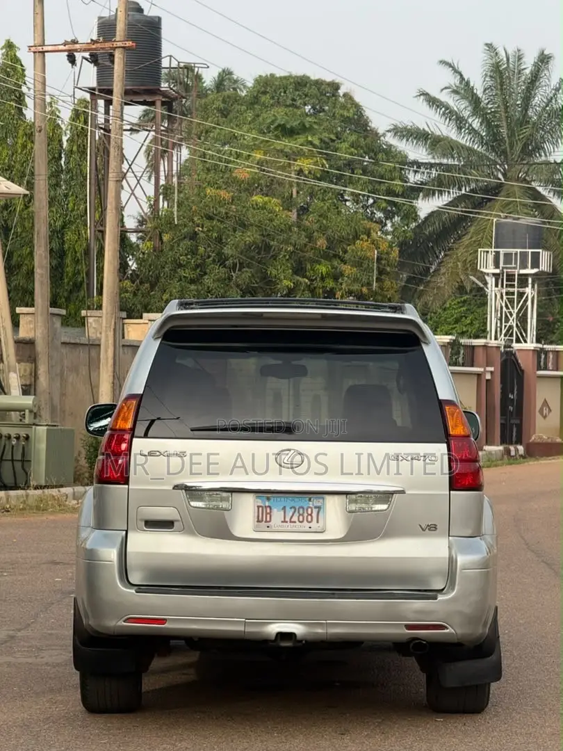 Lexus GX 470 Sport Utility 2005 Silver