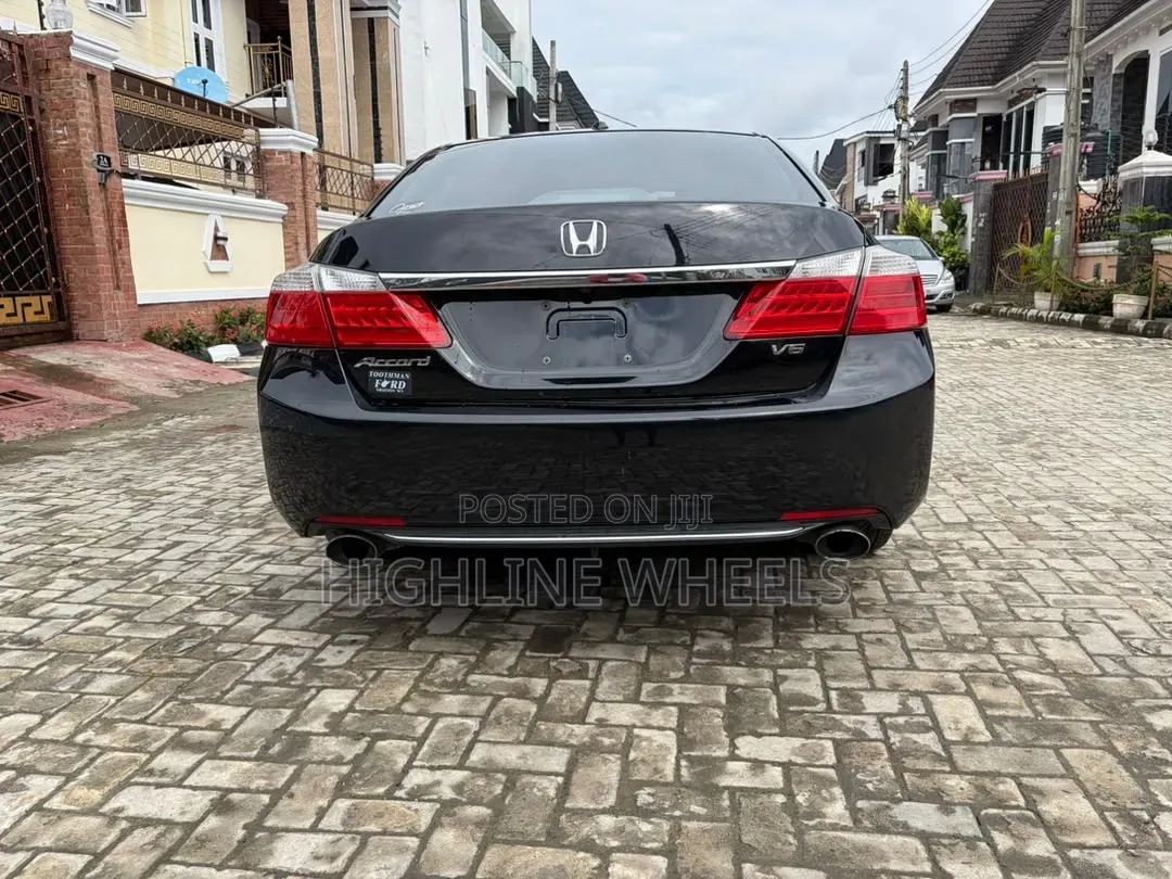 Honda Accord EX-L V-6 4dr Sedan w/Navigation (3.5L 6cyl 6A) 2014 Black