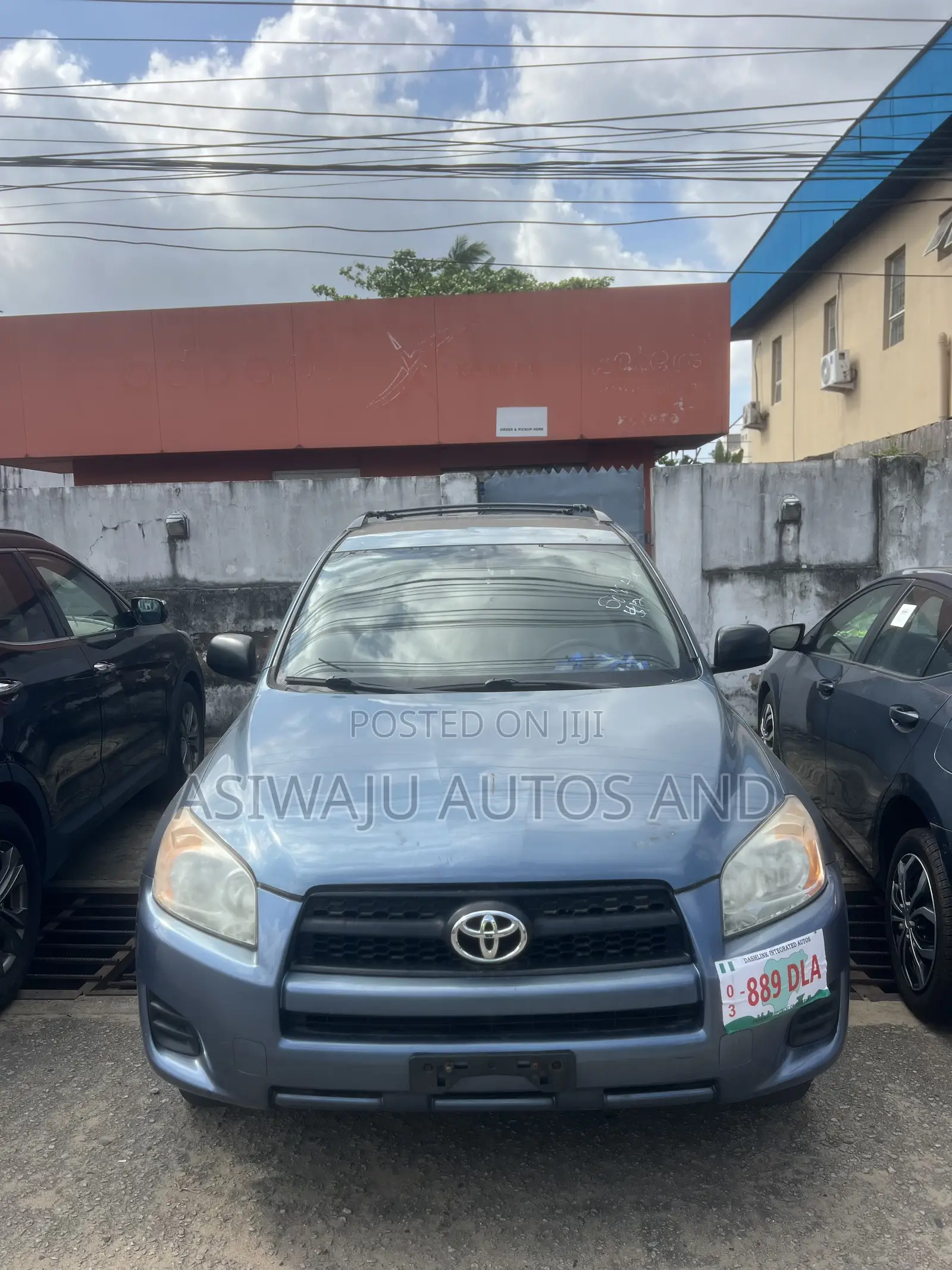 Toyota RAV4 Limited 2011 Blue