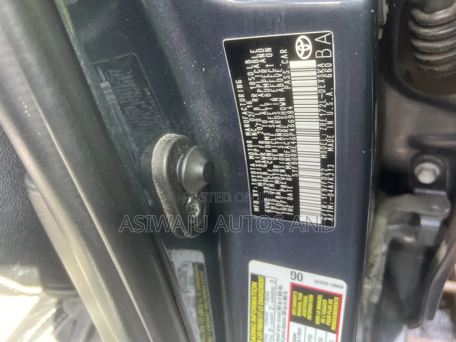 Toyota Corolla S 4dr Sedan (1.8L 4cyl CVT) 2016 Gray