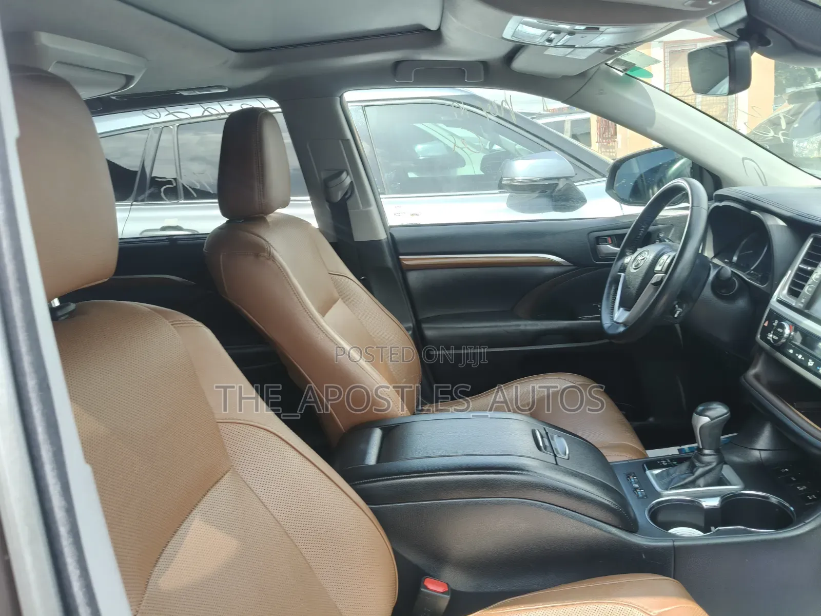Toyota Highlander Limited Platinum 2019 Brown