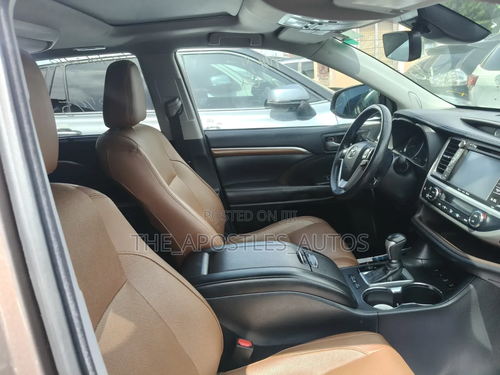 Toyota Highlander Limited Platinum 4x2 V6 (3.5L 6cyl 8A) 2018 Brown