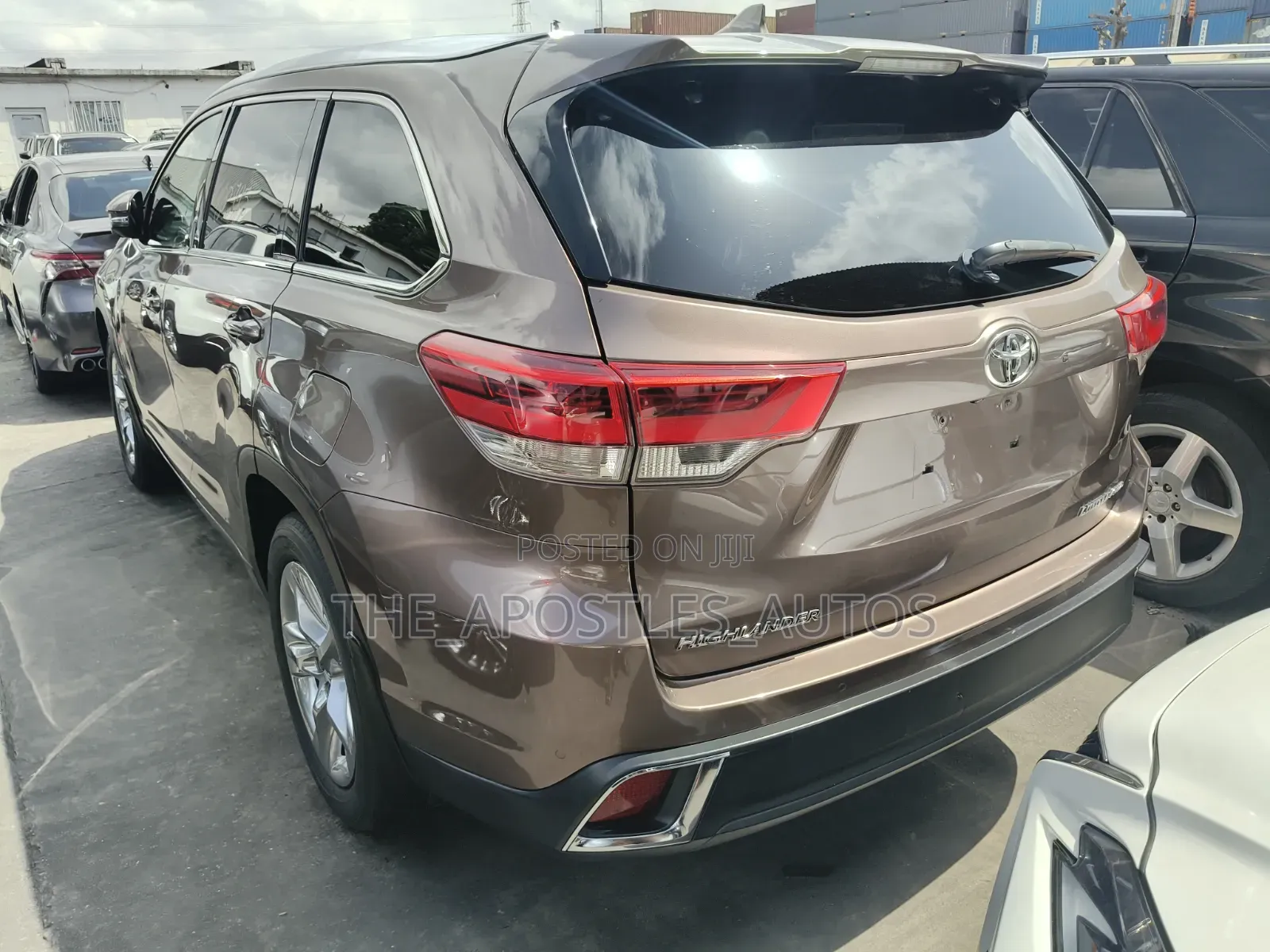 Toyota Highlander Limited Platinum 4x2 V6 (3.5L 6cyl 8A) 2018 Brown