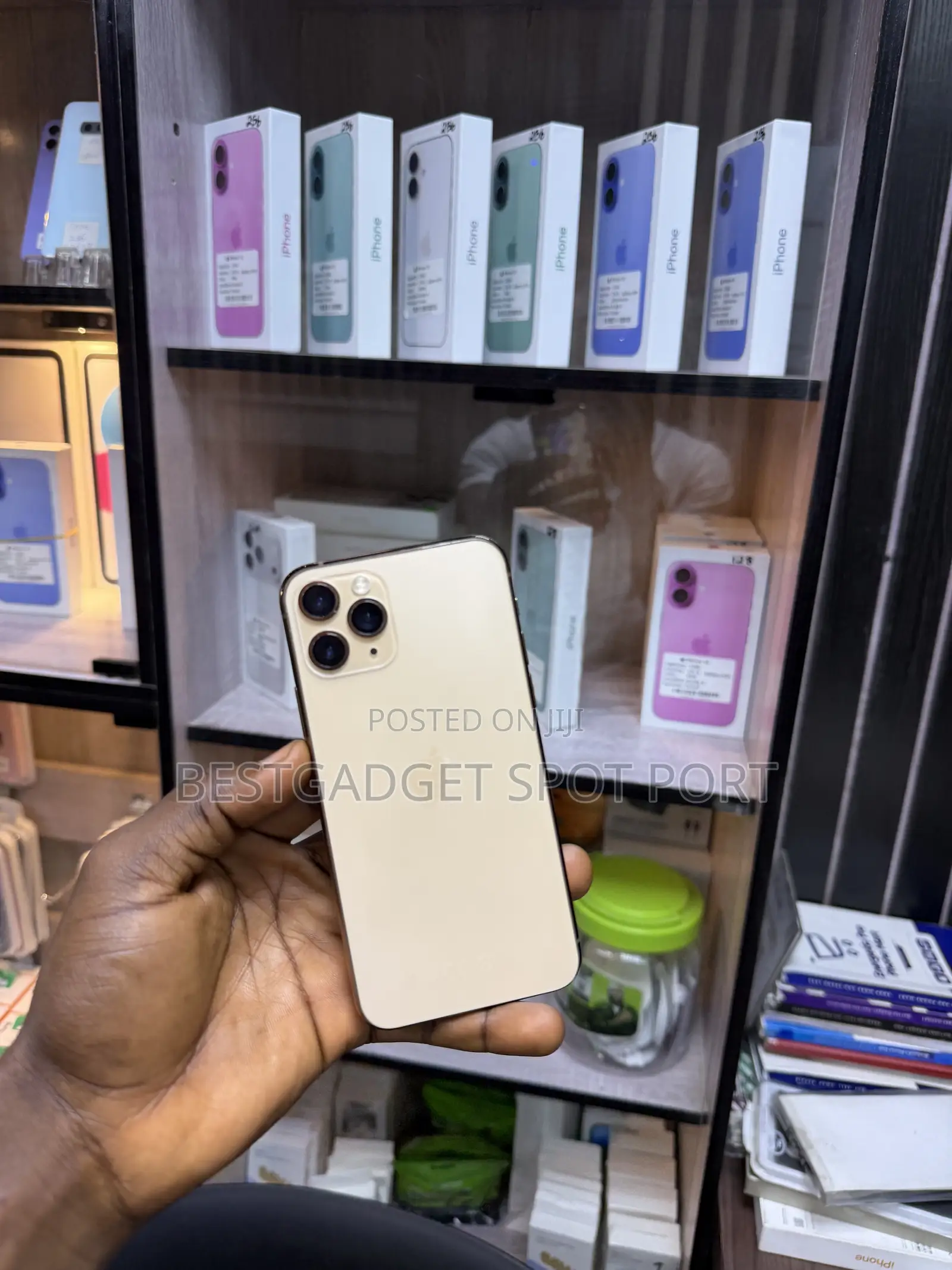 Apple iPhone 11 Pro 64 GB Gold