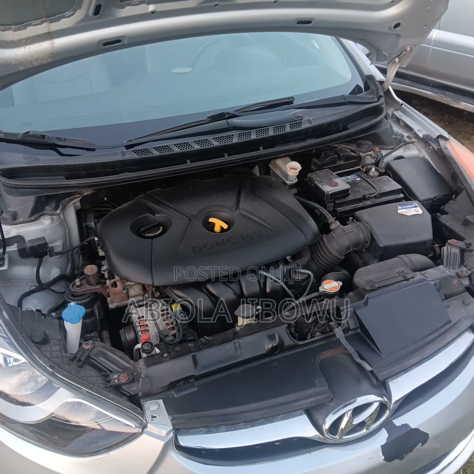Hyundai Elantra 2011 Silver