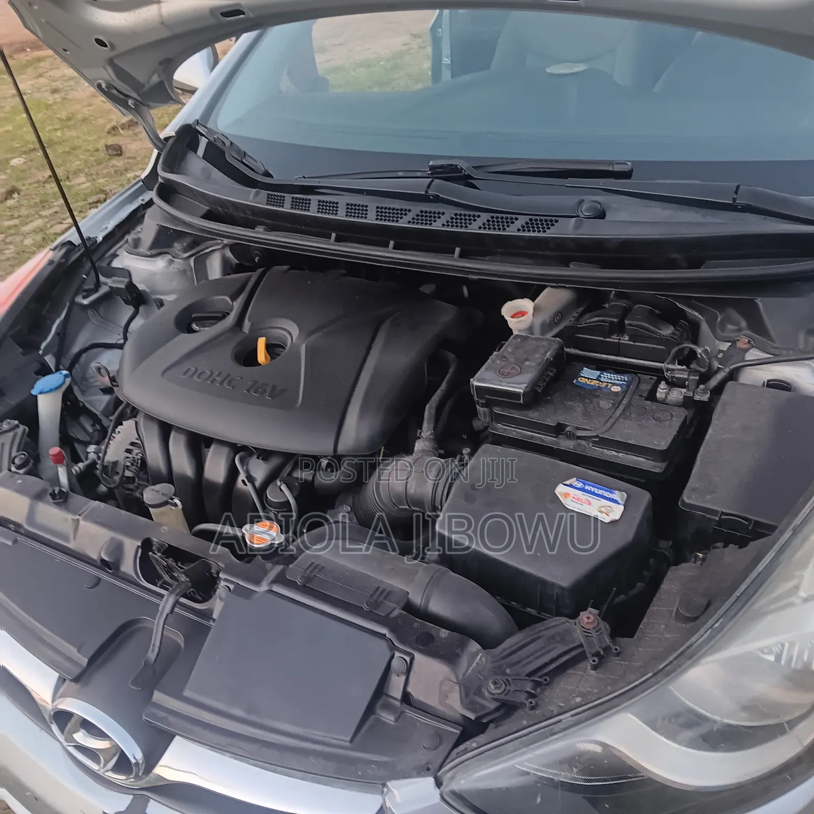 Hyundai Elantra 2011 Silver