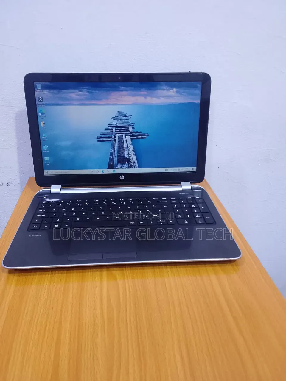 Laptop HP 15 8GB AMD A8 SSD 128GB