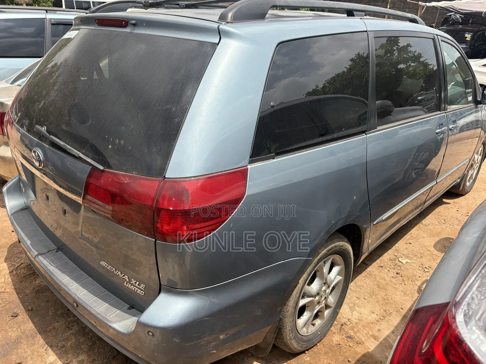 Toyota Sienna XLE Limited 2005 Blue