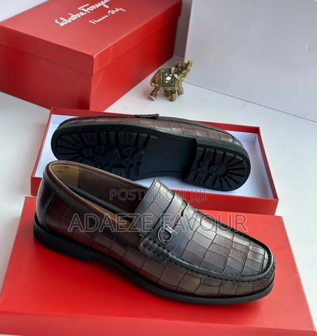 Men’s Luxury Brown Leather Loafers With Metal Buckle