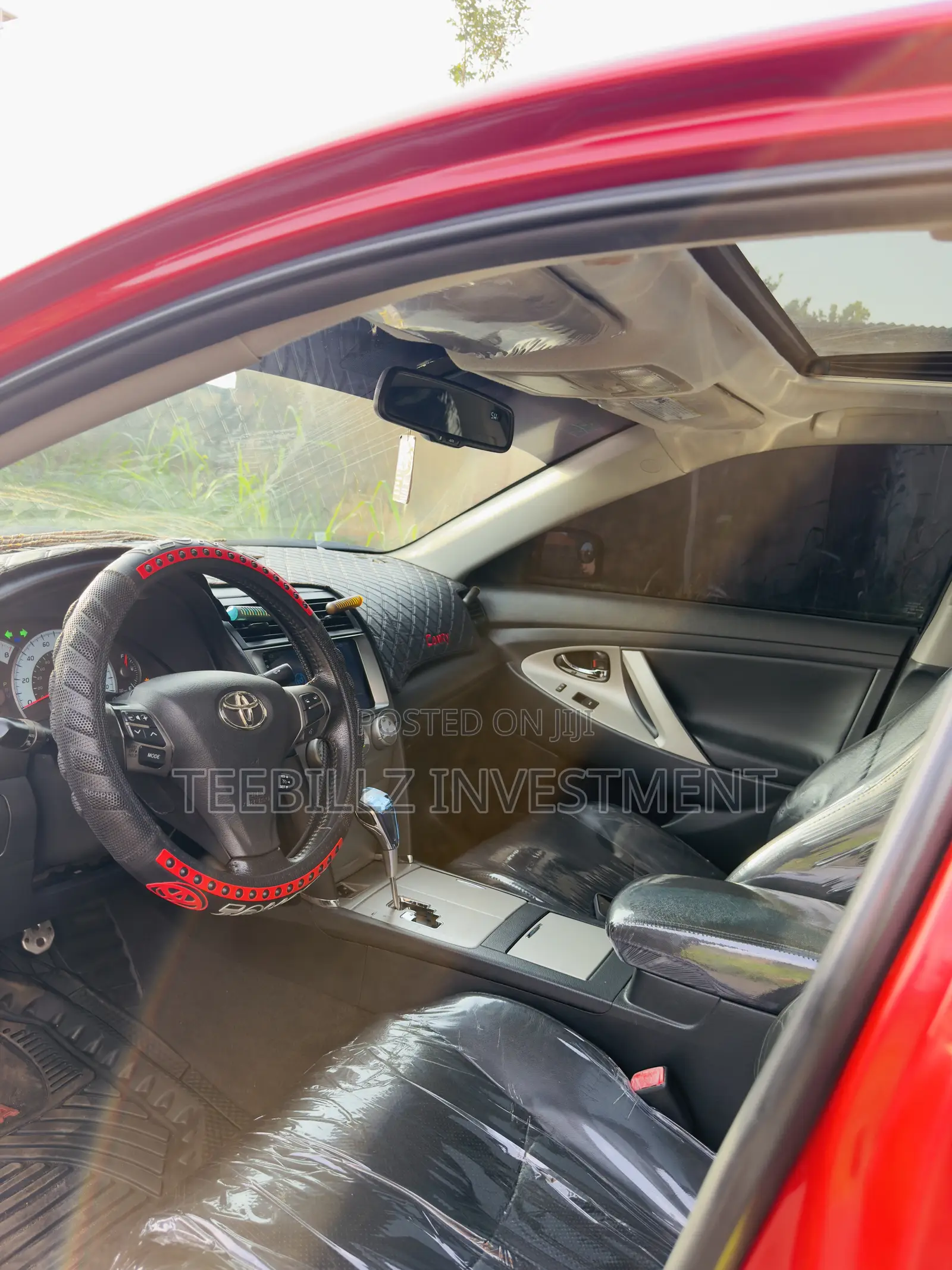 Toyota Camry SE 4dr Sedan (2.5L 4cyl 6A) 2011 Red