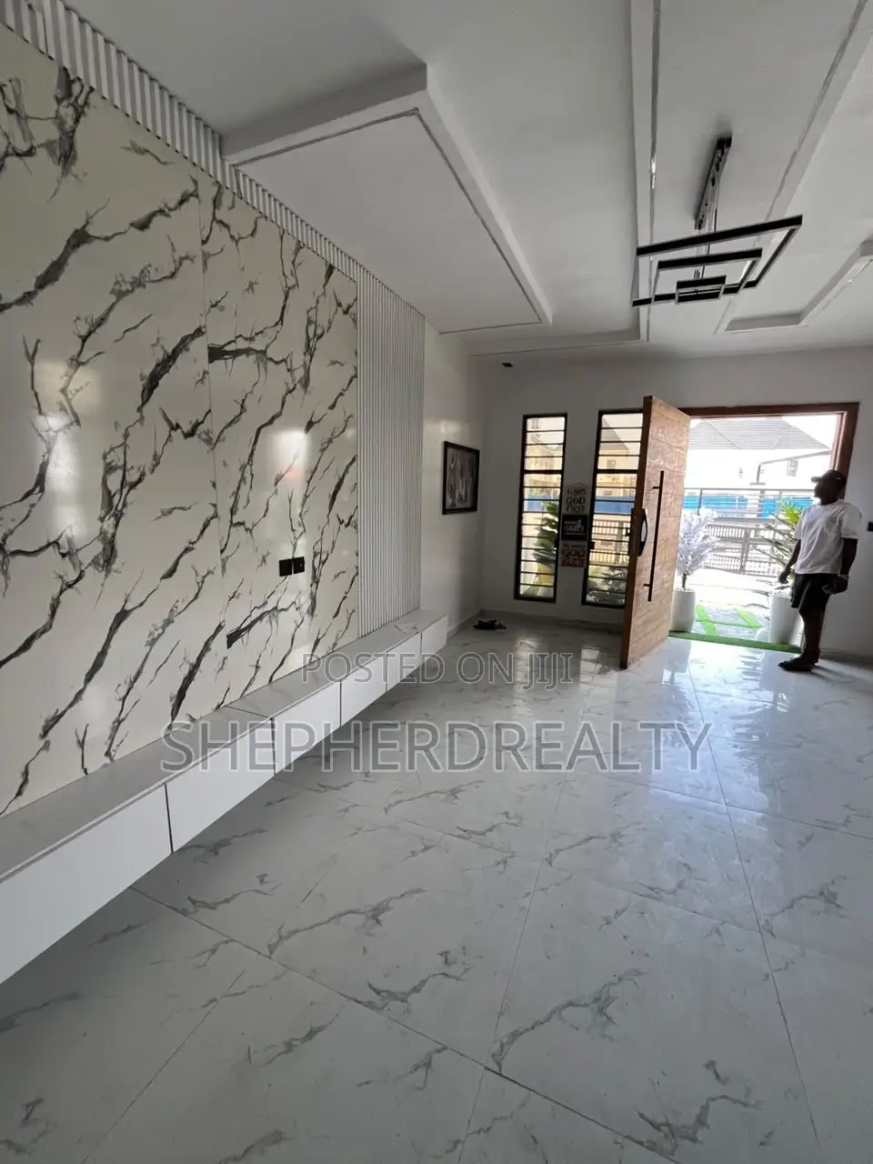 4bdrm Duplex in Ikota for sale