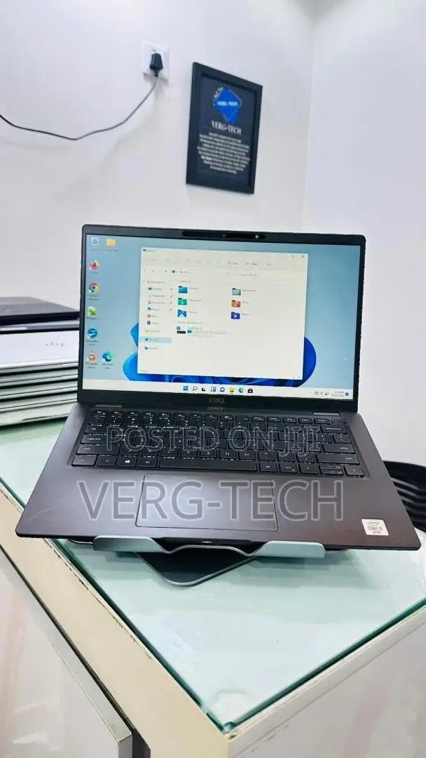 Laptop Dell Latitude 7410 8GB Intel Core i5 SSD 256GB