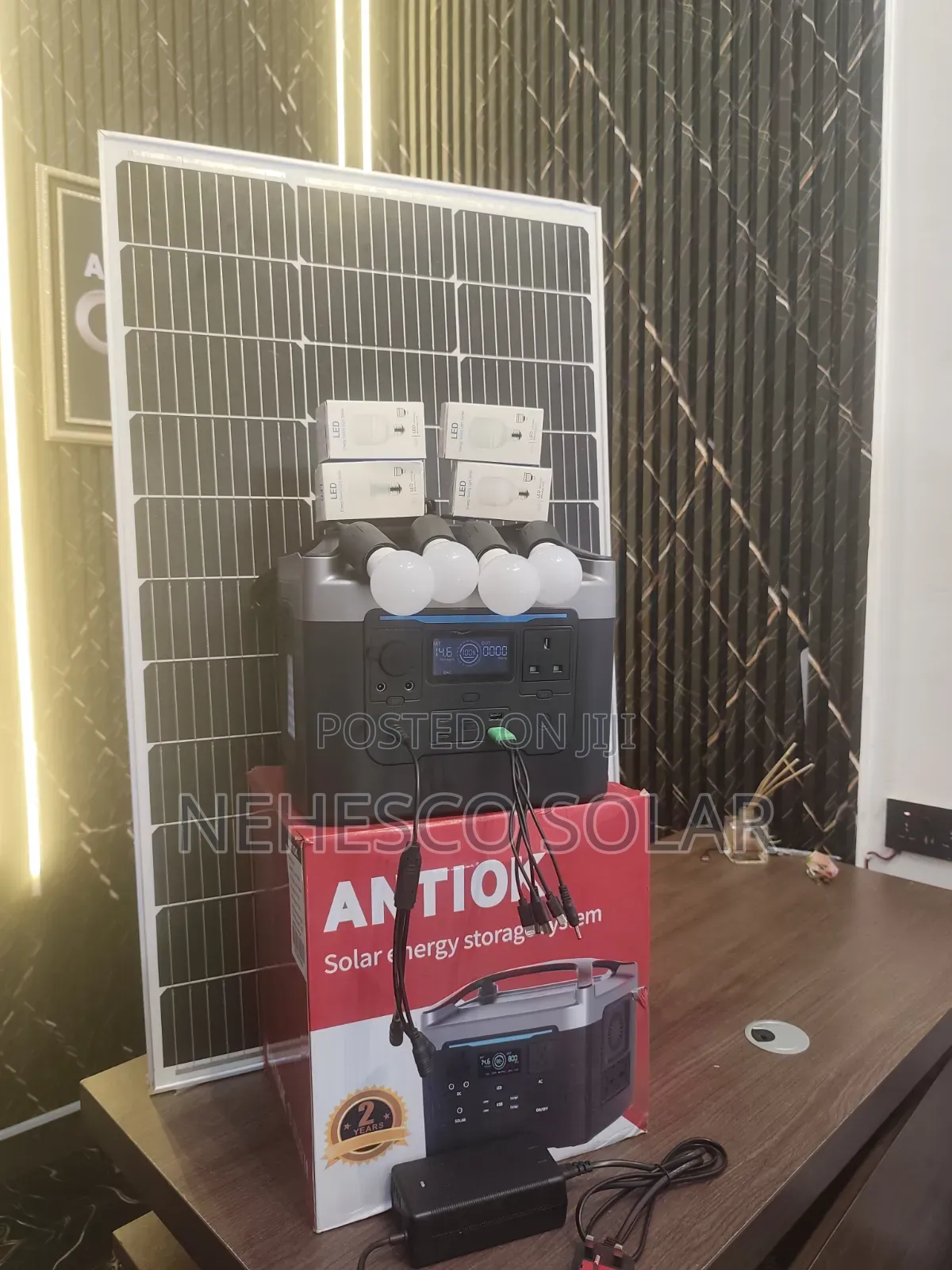 Antiok 500W Portable Solar Generator for Home Use