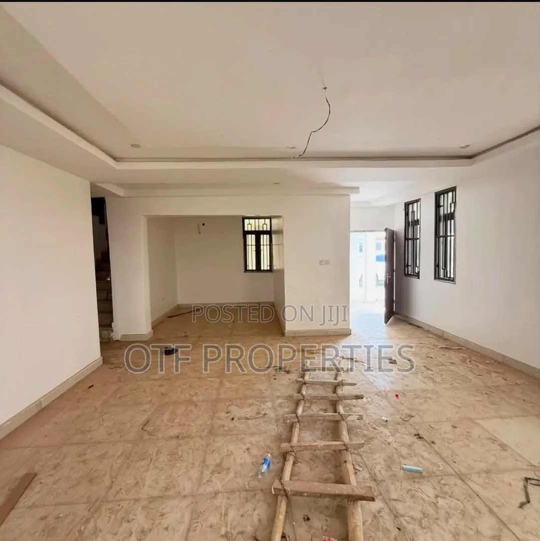 4bdrm Duplex in Mabushi Estate for rent
