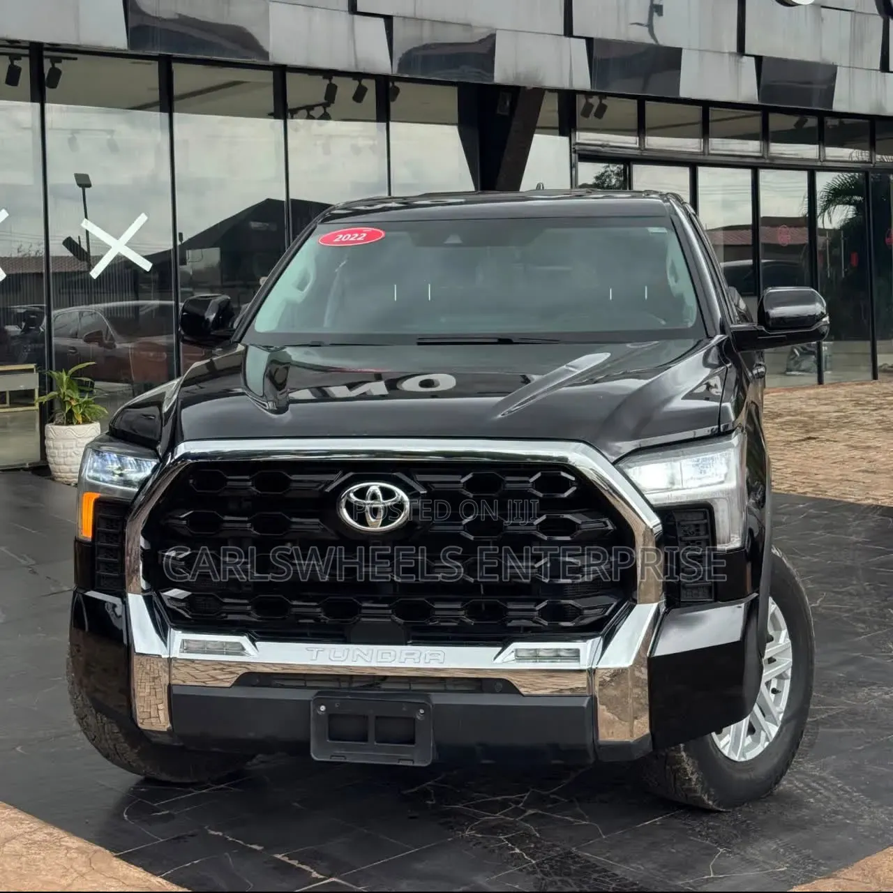 Toyota Tundra 2022 Black