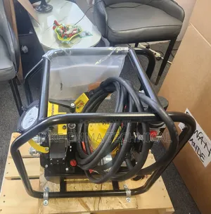 Heavy-Duty Enerpac Air-Driven Hydraulic Torque Wrench Pump 700BAR