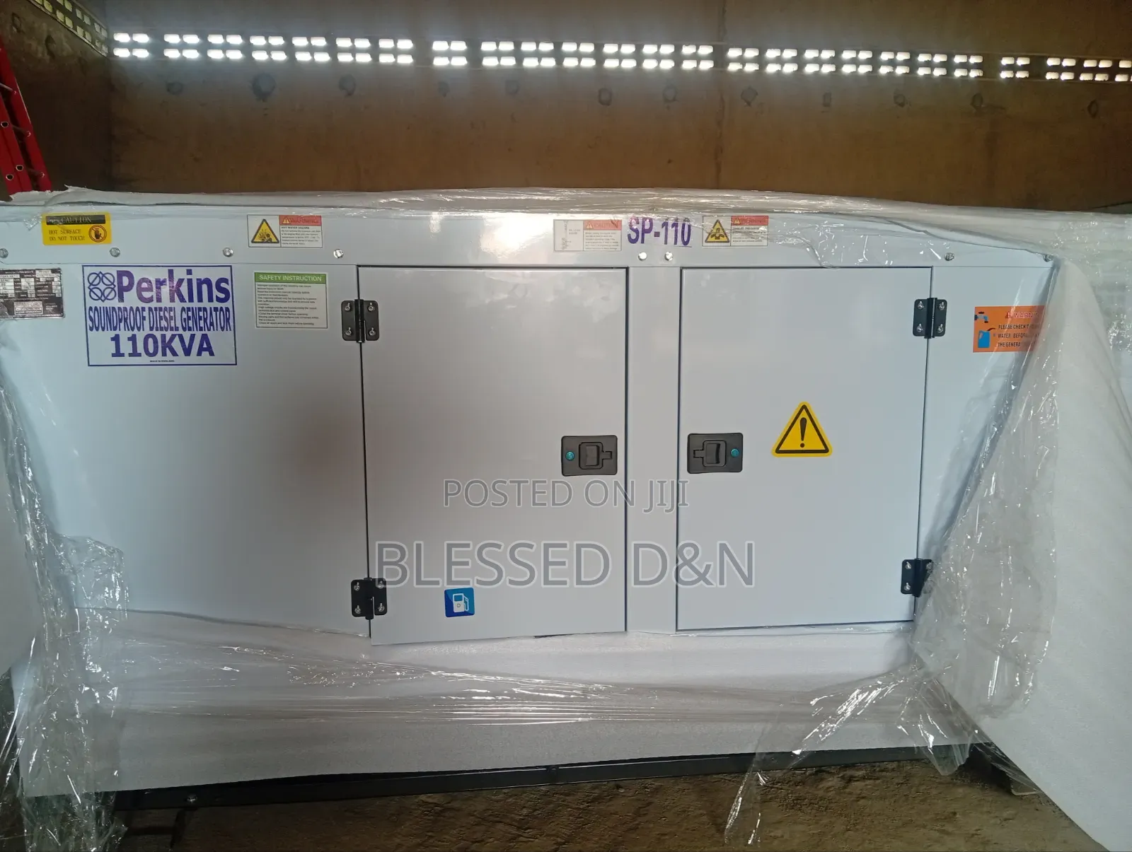110kva Perkins Soundproof Diesel Generator 100% Copper