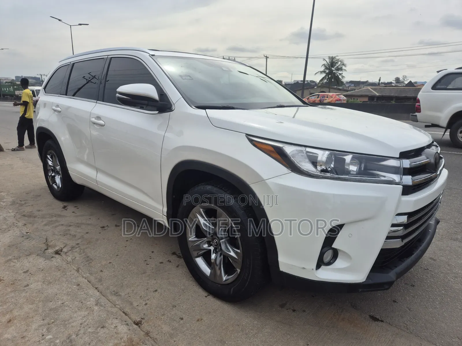 Toyota Highlander Limited Platinum 4x4 V6 (3.5L 6cyl 8A) 2018 Off white
