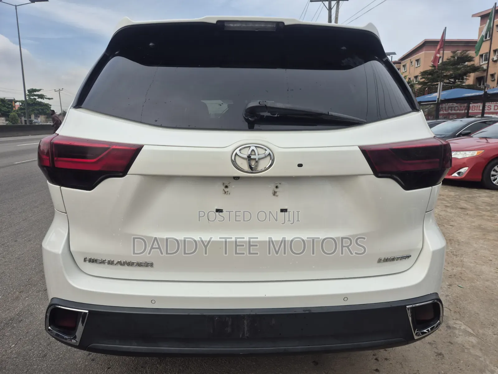Toyota Highlander Limited Platinum 4x4 V6 (3.5L 6cyl 8A) 2018 Off white