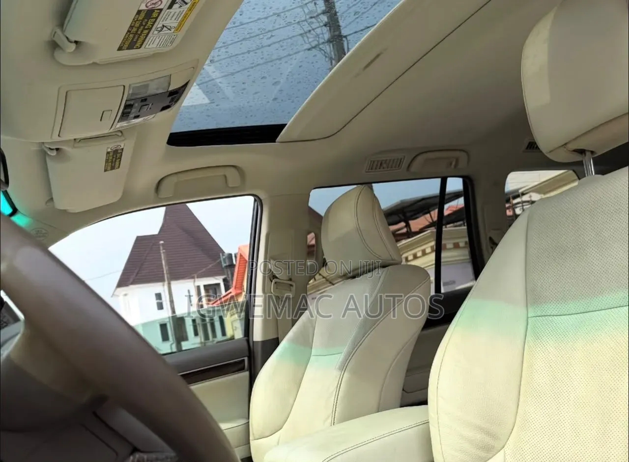 Lexus GX 460 Base 2015 Brown