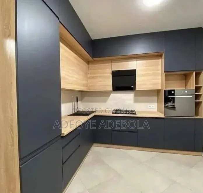 Kitchen Cabinet With Full Style