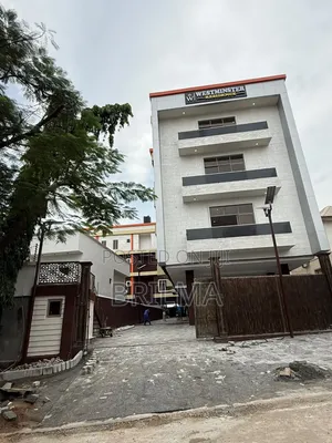 Shops/Office Space in Wuse 2 for Sale