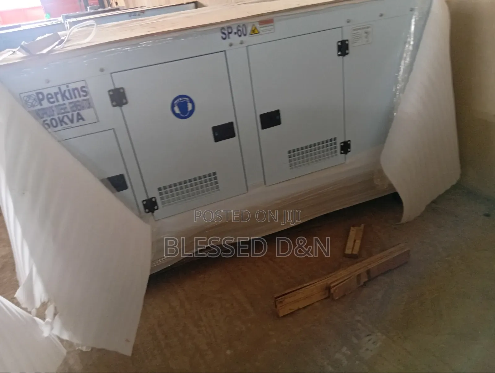 60kva Perkins Soundproof Diesel Generator 
