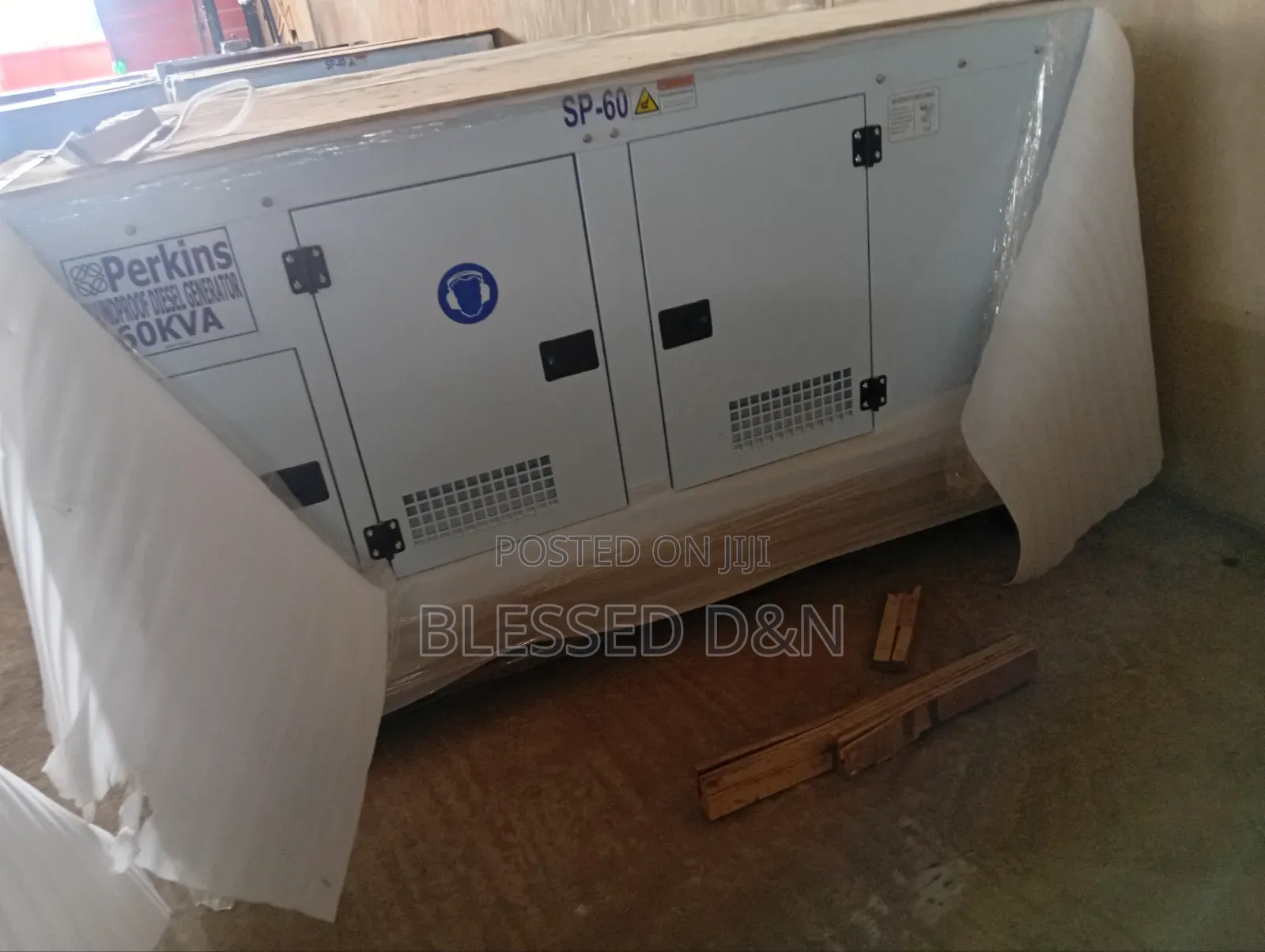 60kva Perkins Soundproof Diesel Generator 
