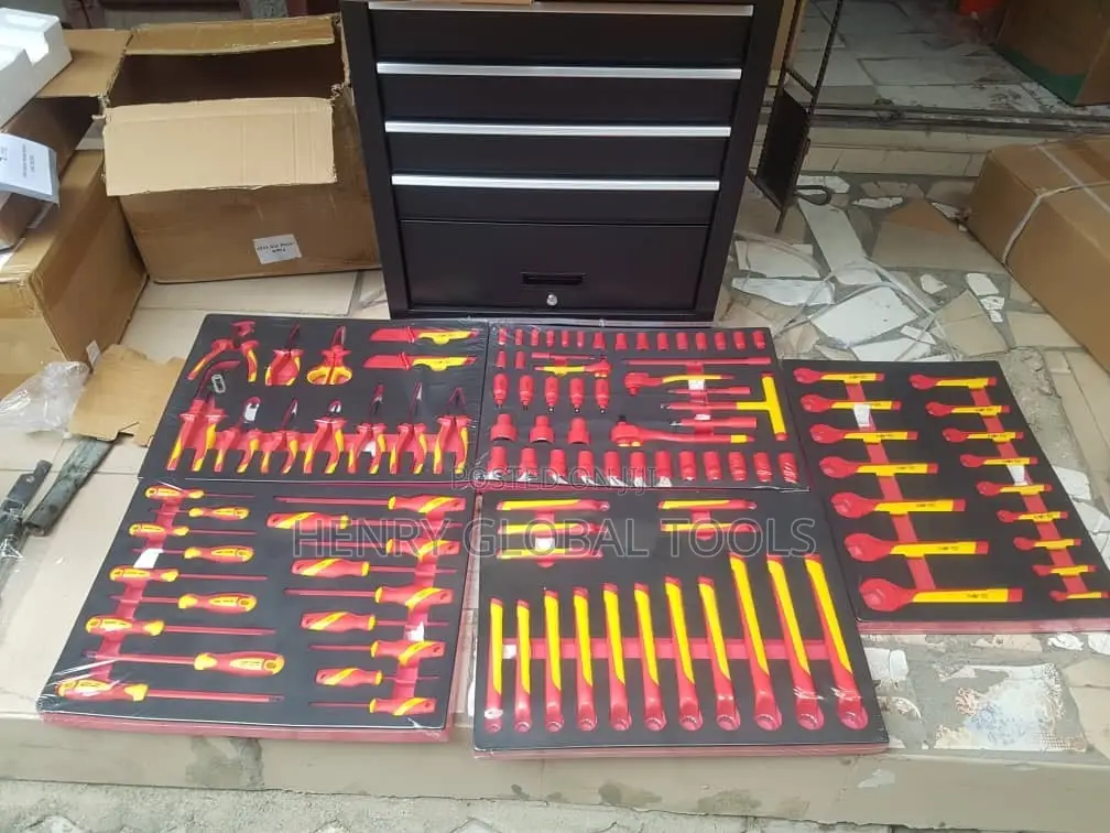 Insulated Electrician Tool Set With 7-Drawer Tool Cabinet