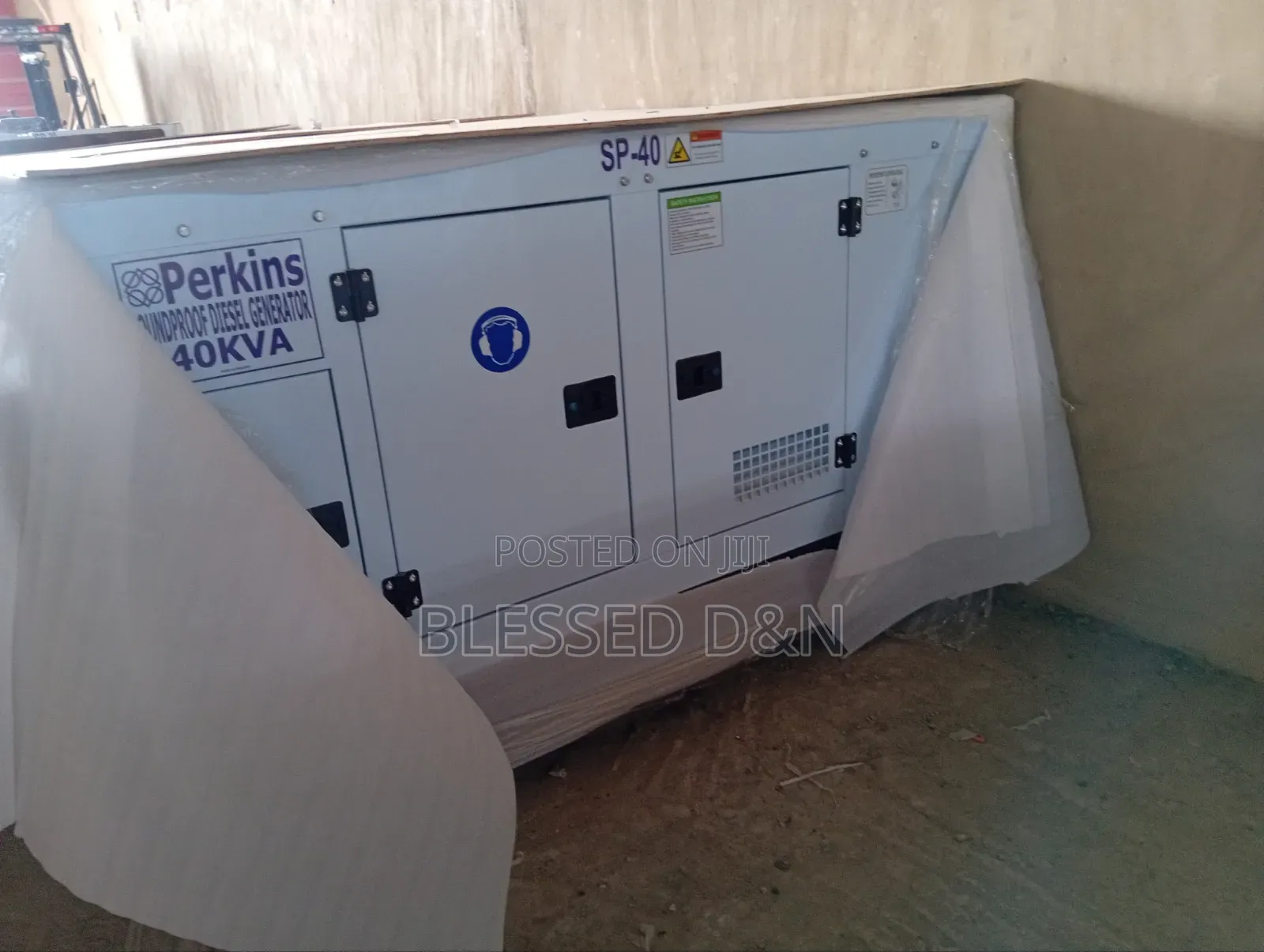 40kva Perkins Soundproof Diesel Generator