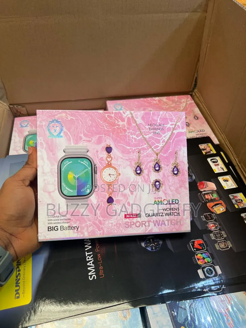 Women's Smart Watch & Jewellery Box