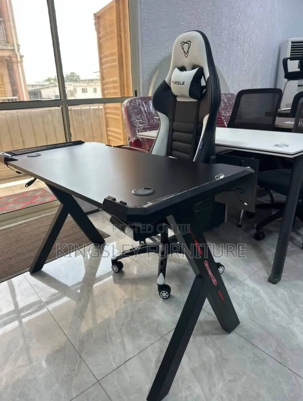 Gaming Chair and Table