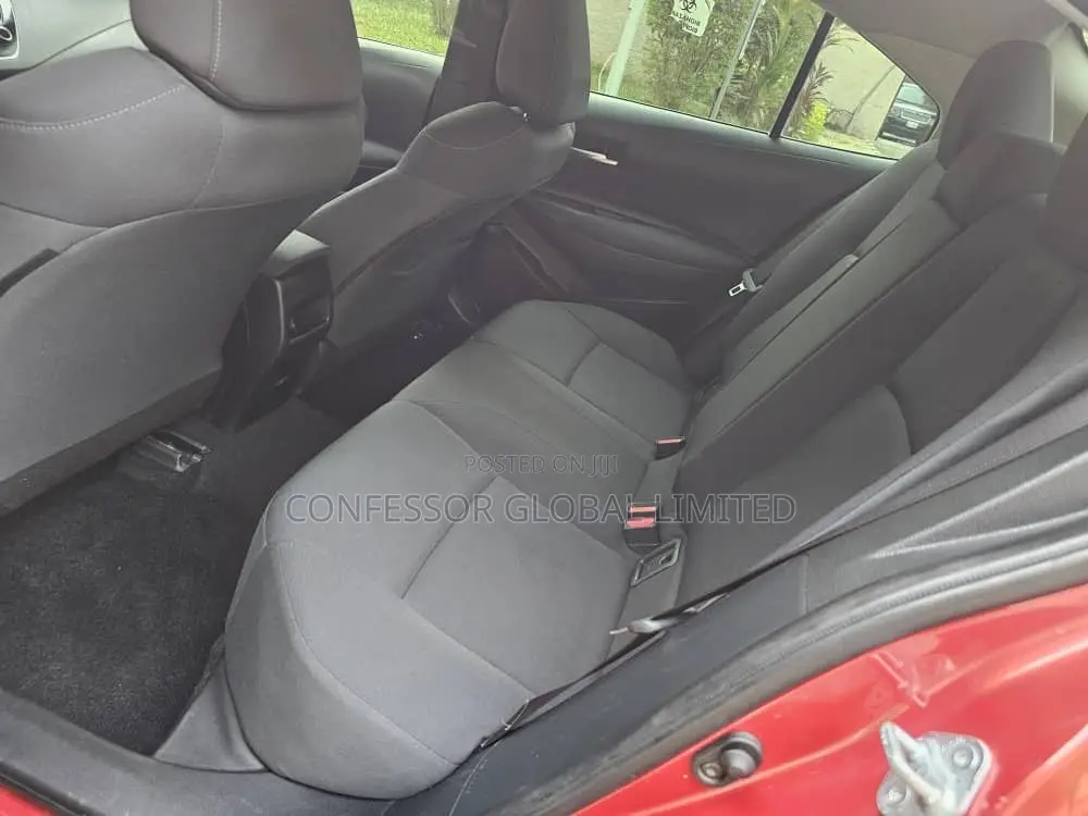 Toyota Corolla 2021 Red