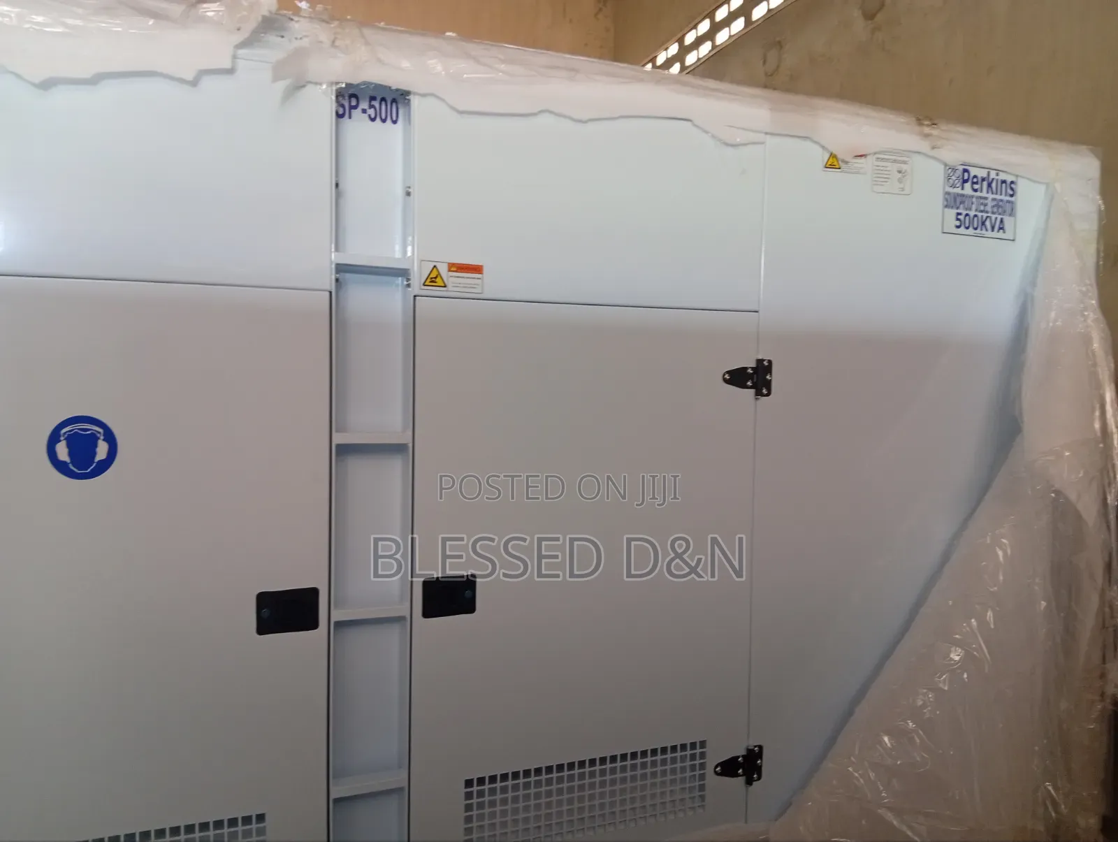 500kva Perkins Soundproof Diesel Generator
