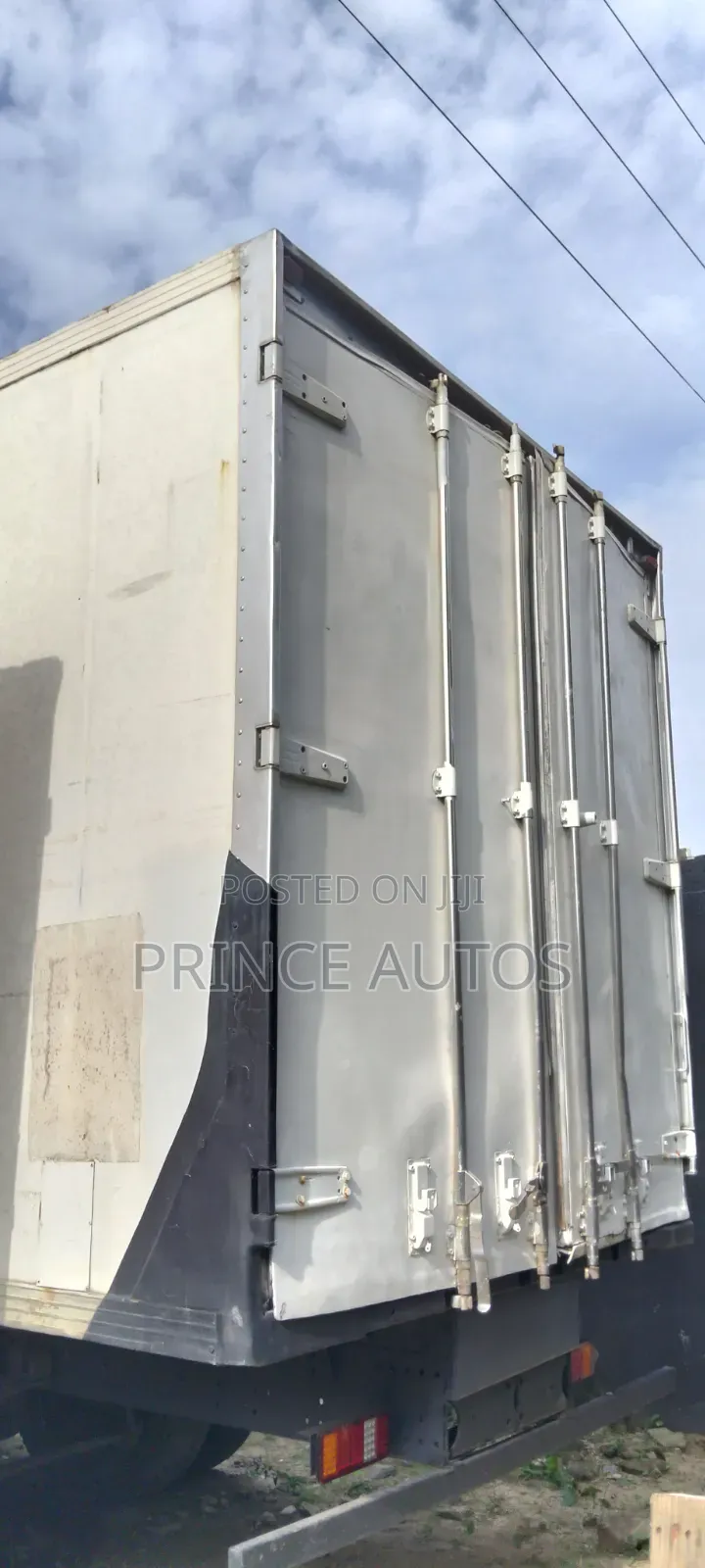 Mercedes Benz Truck 2025